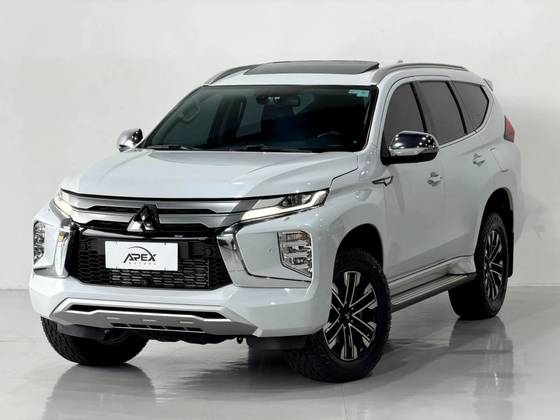 MITSUBISHI PAJERO SPORT 2.4 16V MIVEC TURBO DIESEL HPE-S AWD AUTOMÁTICO
